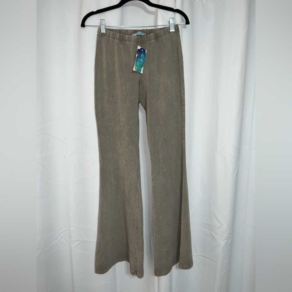 Stretchy flare pants